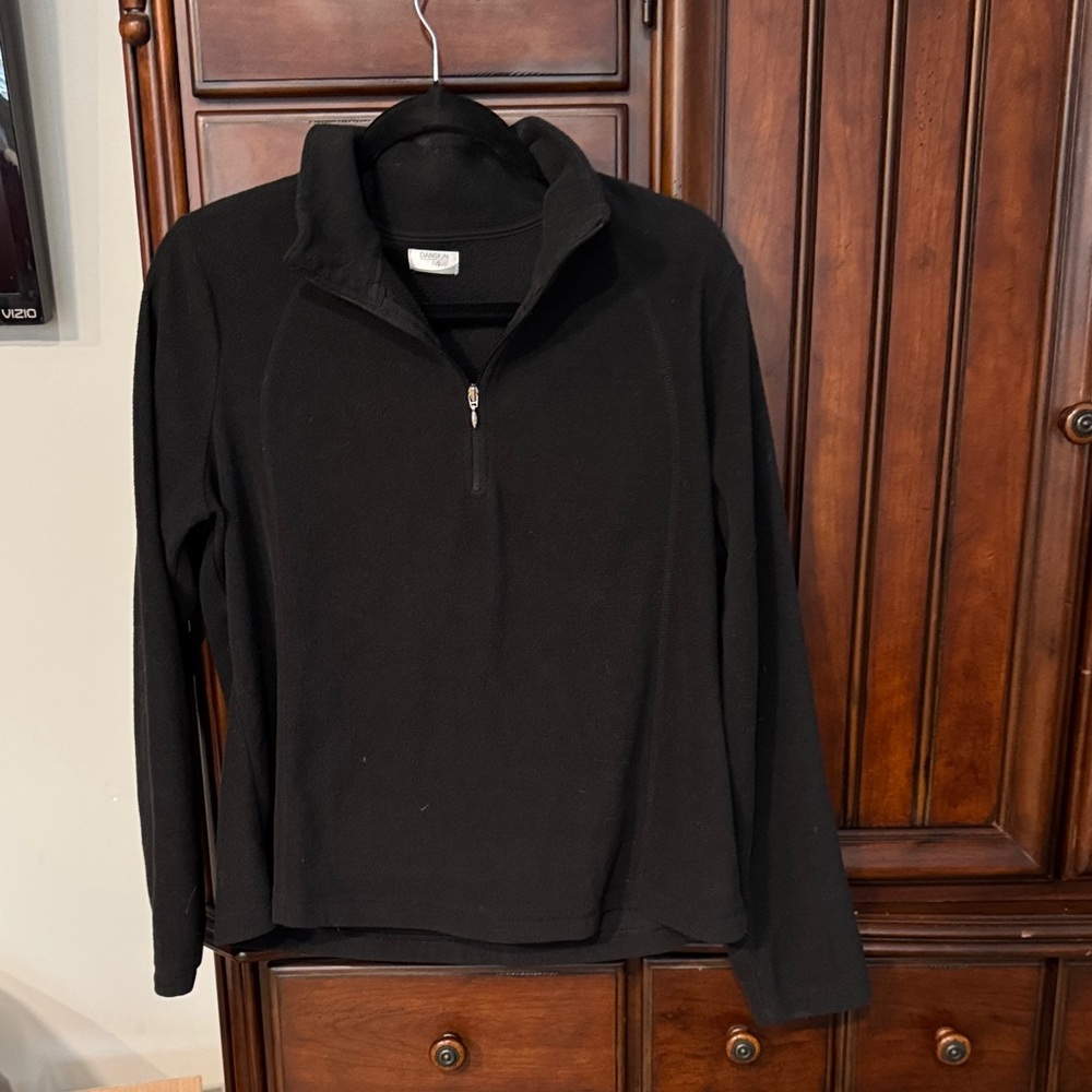 Danskin Black Fleece Pullover